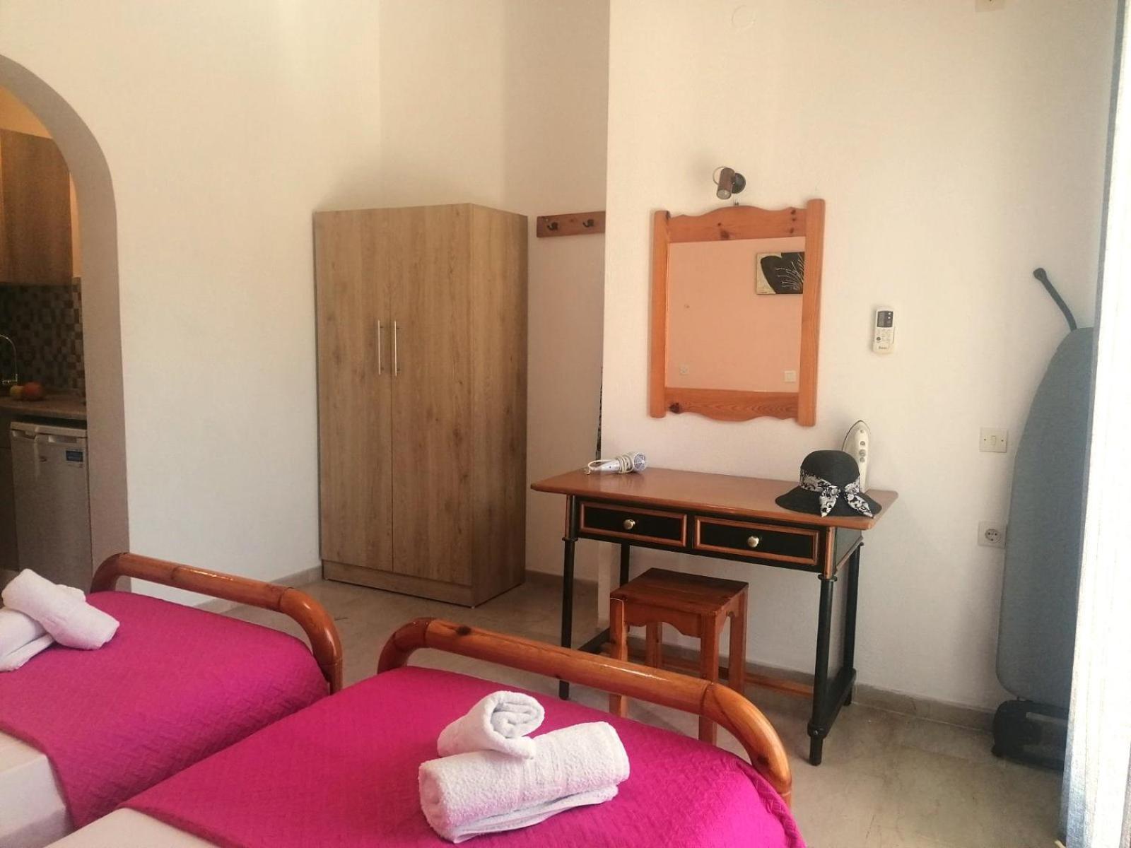 Nikos Apartments 1 卡沃斯 外观 照片